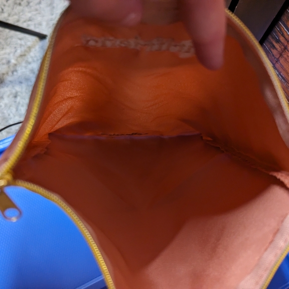 Girlfriend collective Zipper Bag - Picture 4 of 4